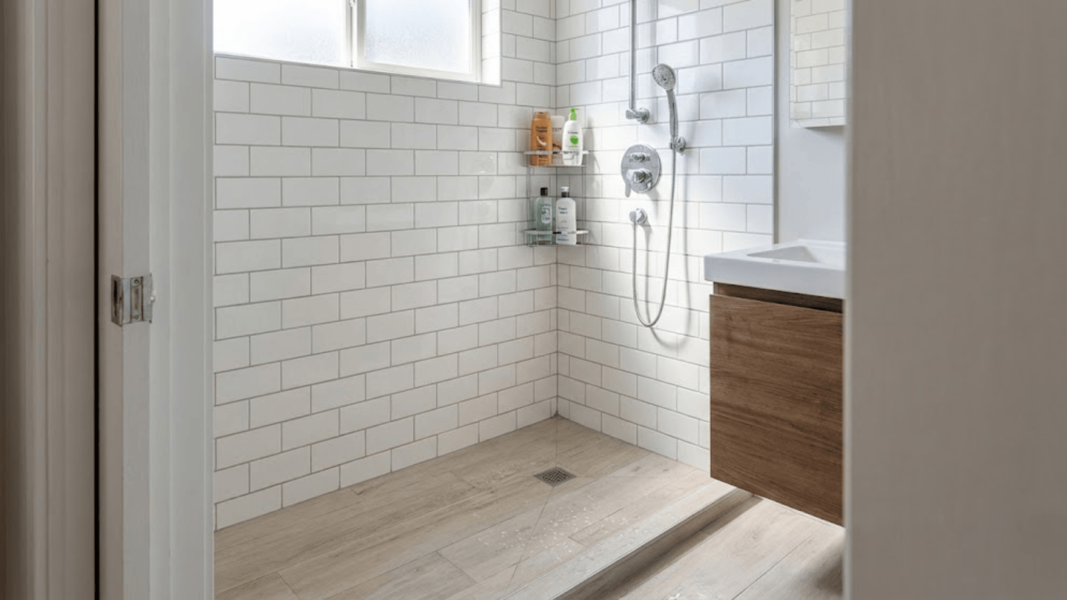 25 Doorless Walk In Shower Ideas Without Doors - Seed Sheets