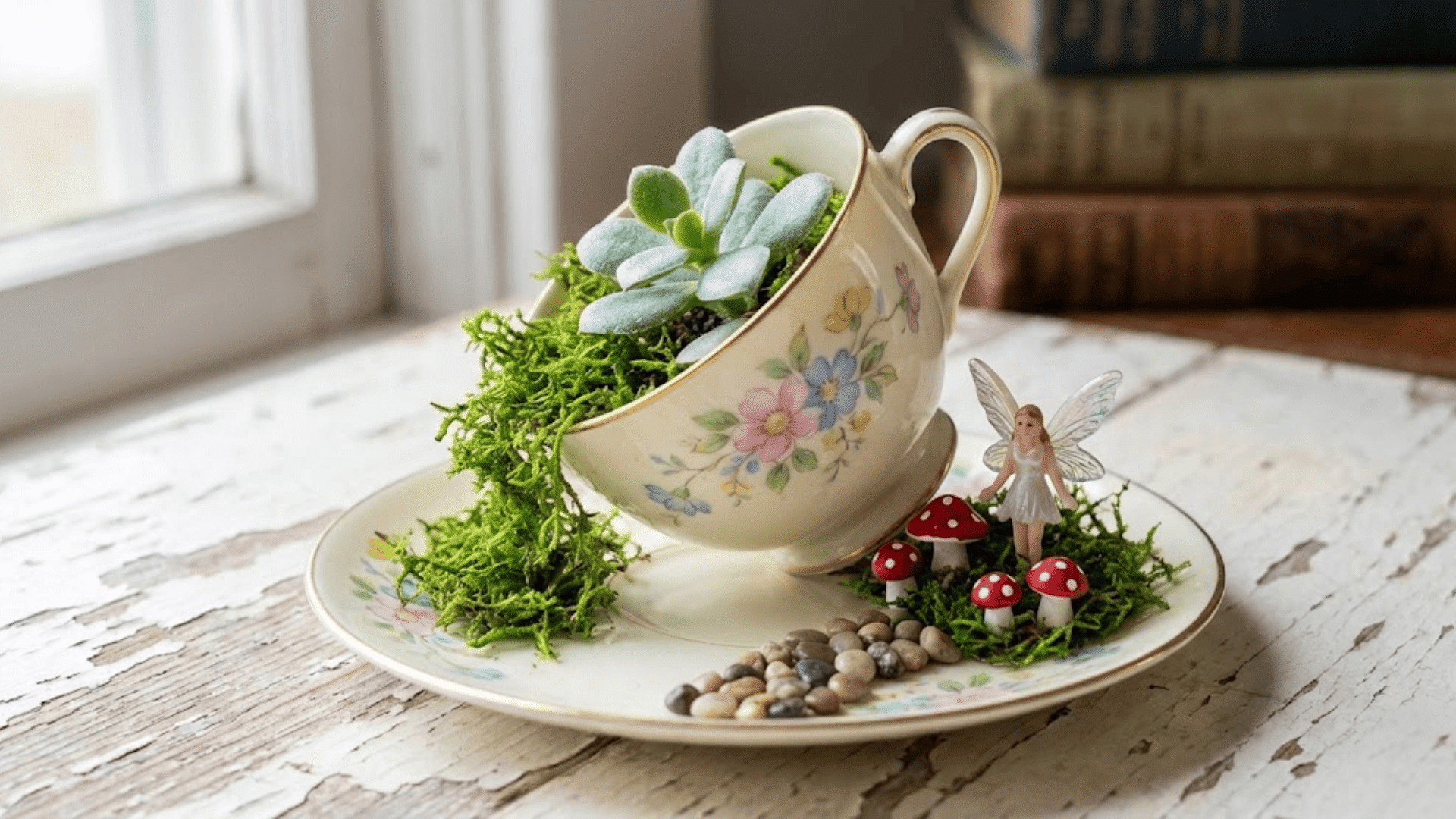 teacup fairy garden