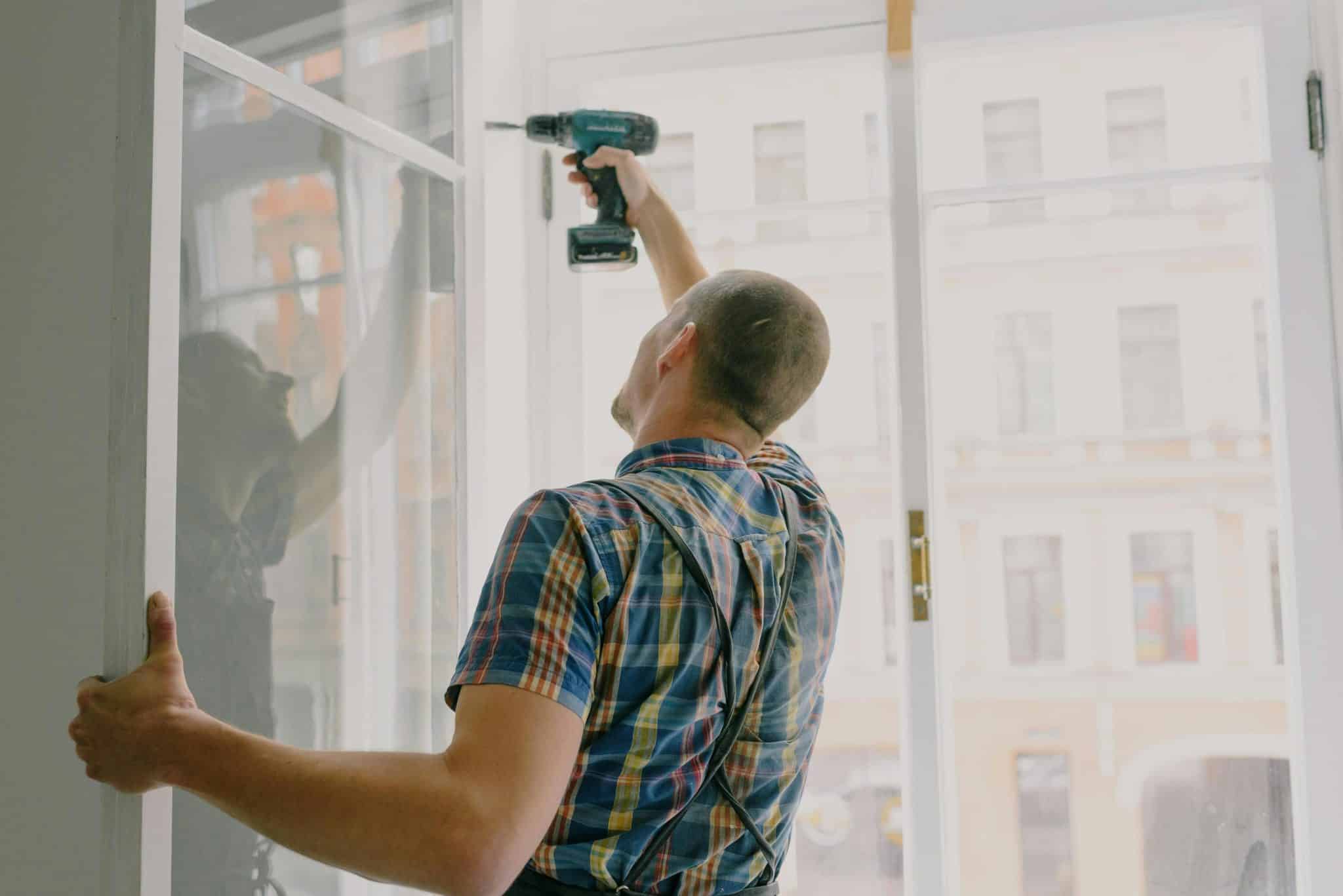 Choosing the Right Impact Windows & Doors Company