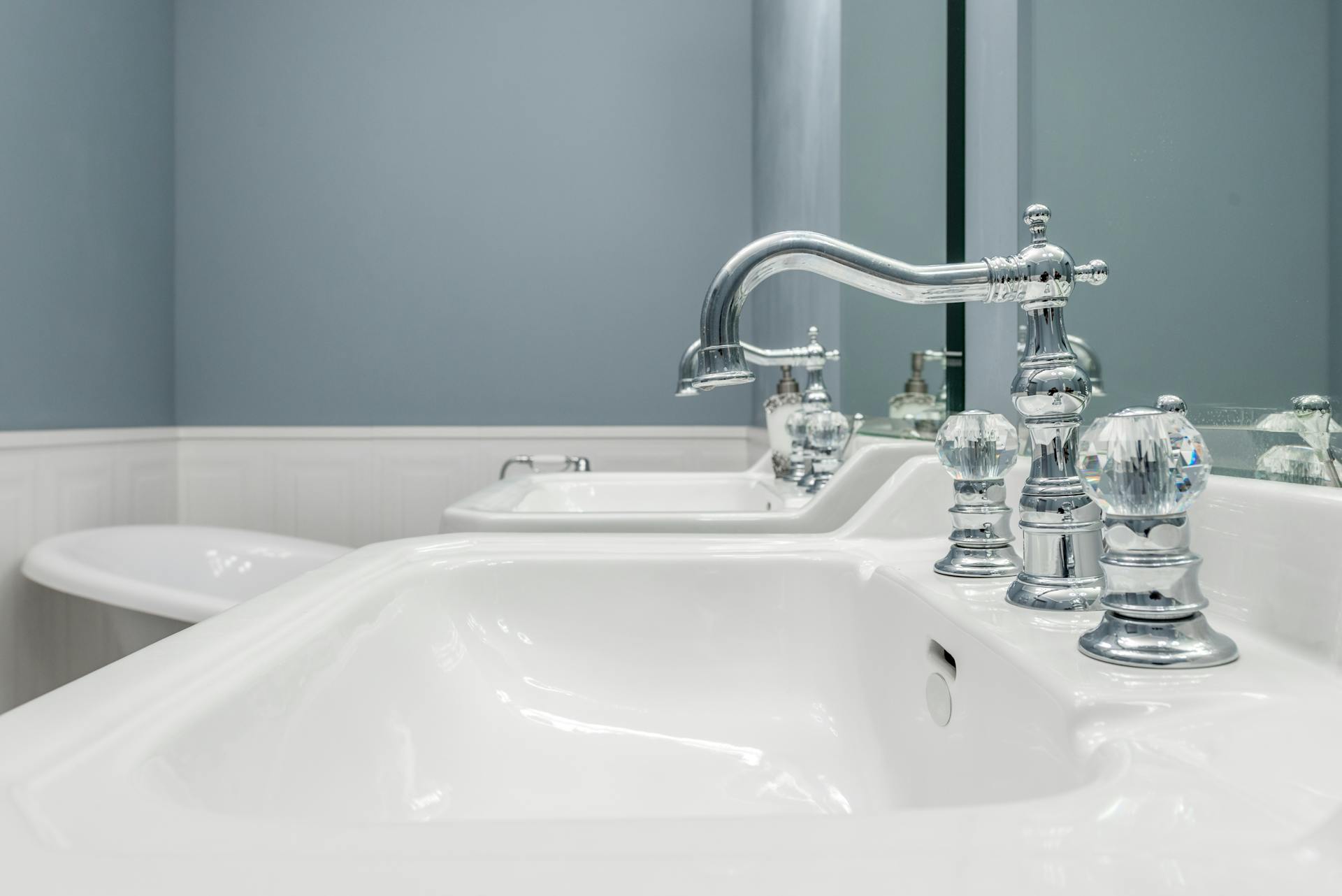 Why Modern Home Decor in Winnipeg Starts with Smart Plumbing Design