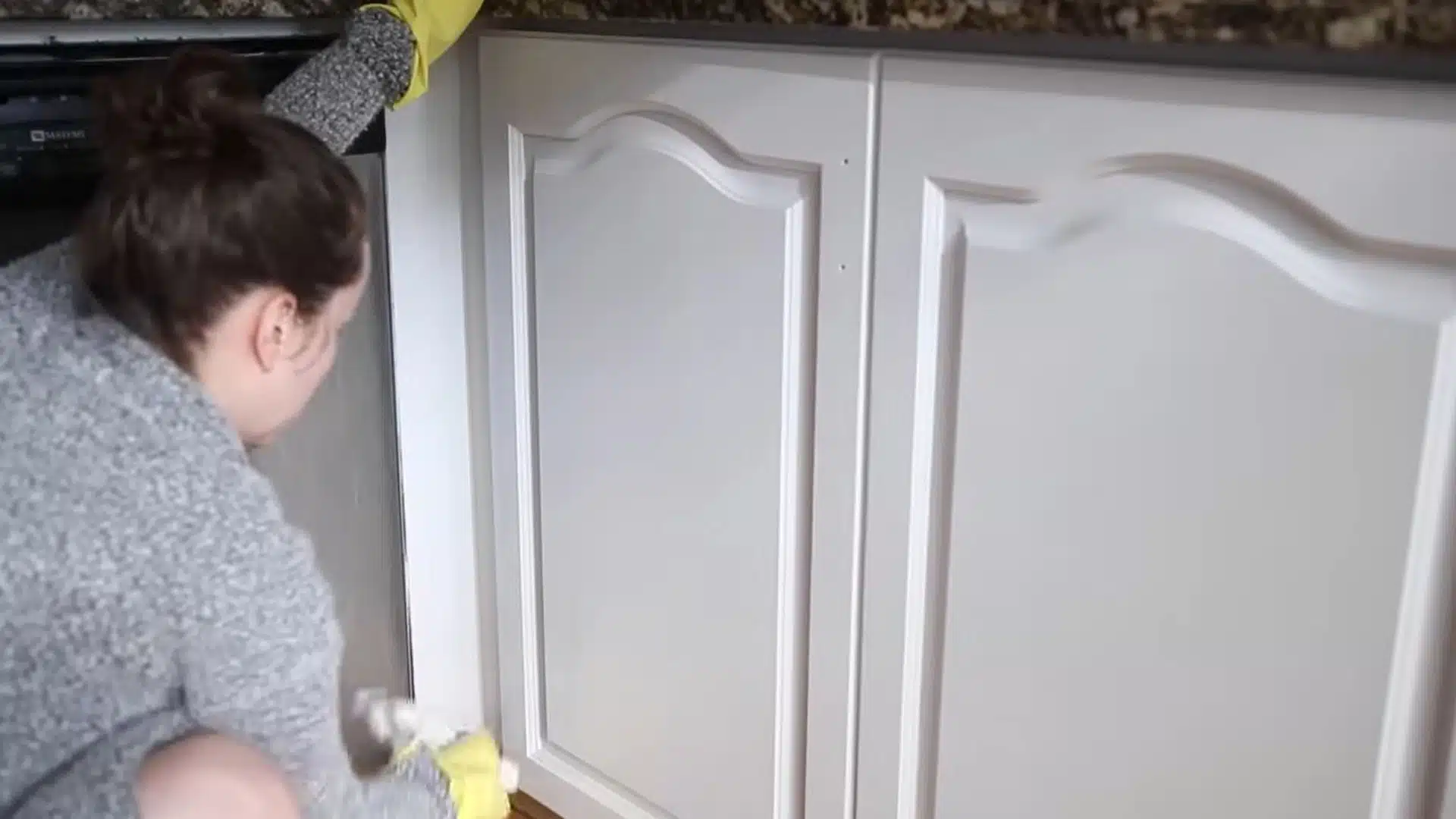 apply a protective topcoat and let it dry