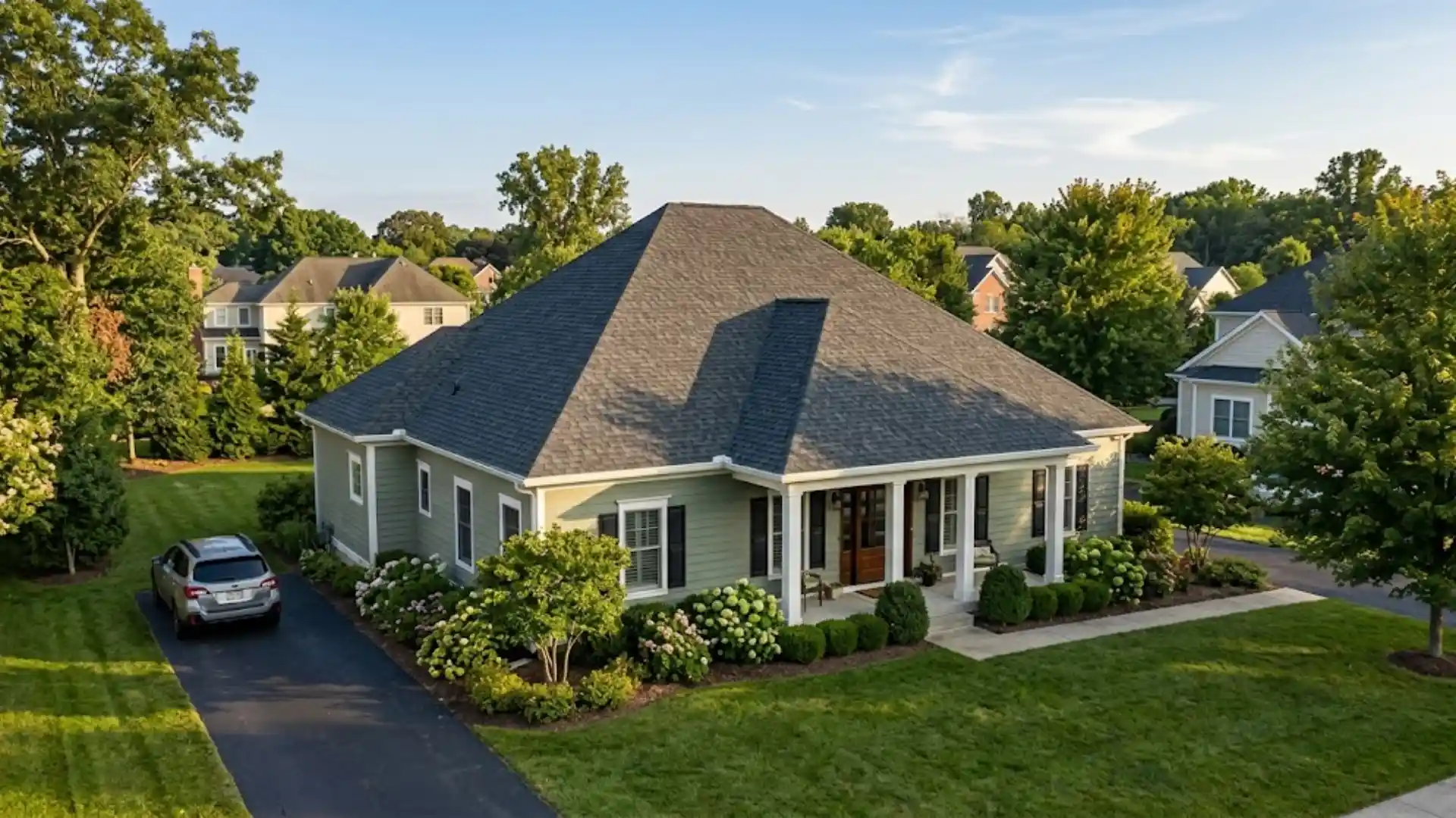 what-is-a-hip-roof